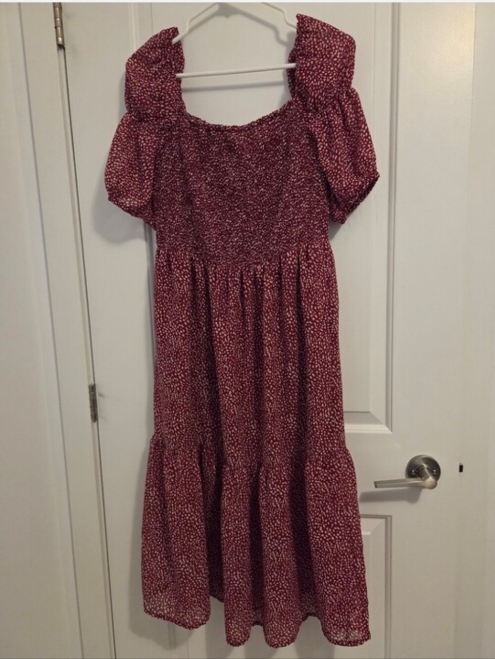 Smocked Puff Sleeve Midi Dress in Burgundy Speckle - Small - Picture 8 of 8
